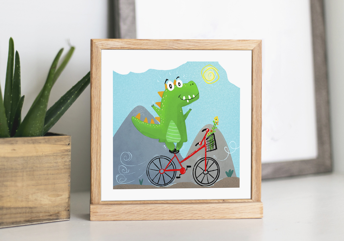 Illustration d'un dinosaure heureux debout sur un vélo rouge qui file à toute allure dans la montagne.